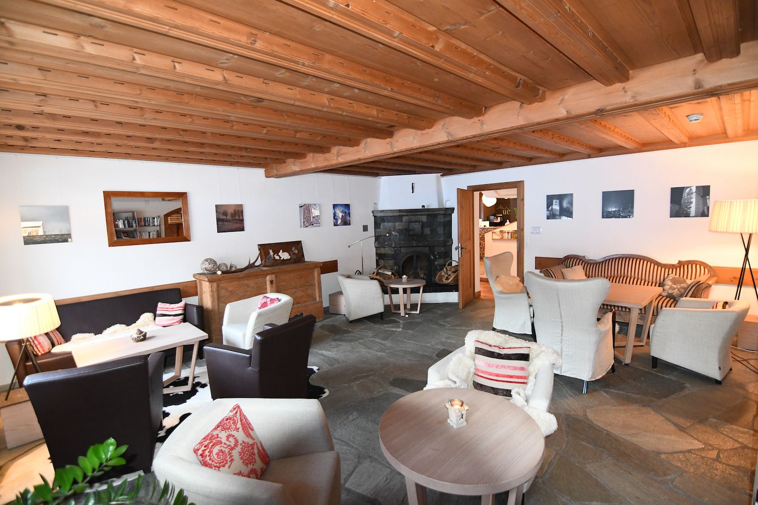 Sommer-Sonnenterrasse Ucliva, Schweier Berge